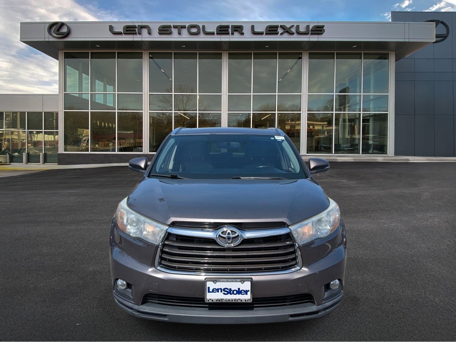 Used 2016 Toyota Highlander XLE image 8
