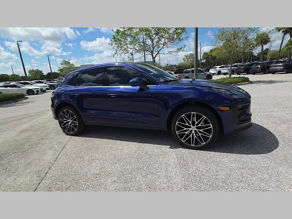 Used 2024 Porsche Macan w/ Premium Plus Package AWD/4WD image 53