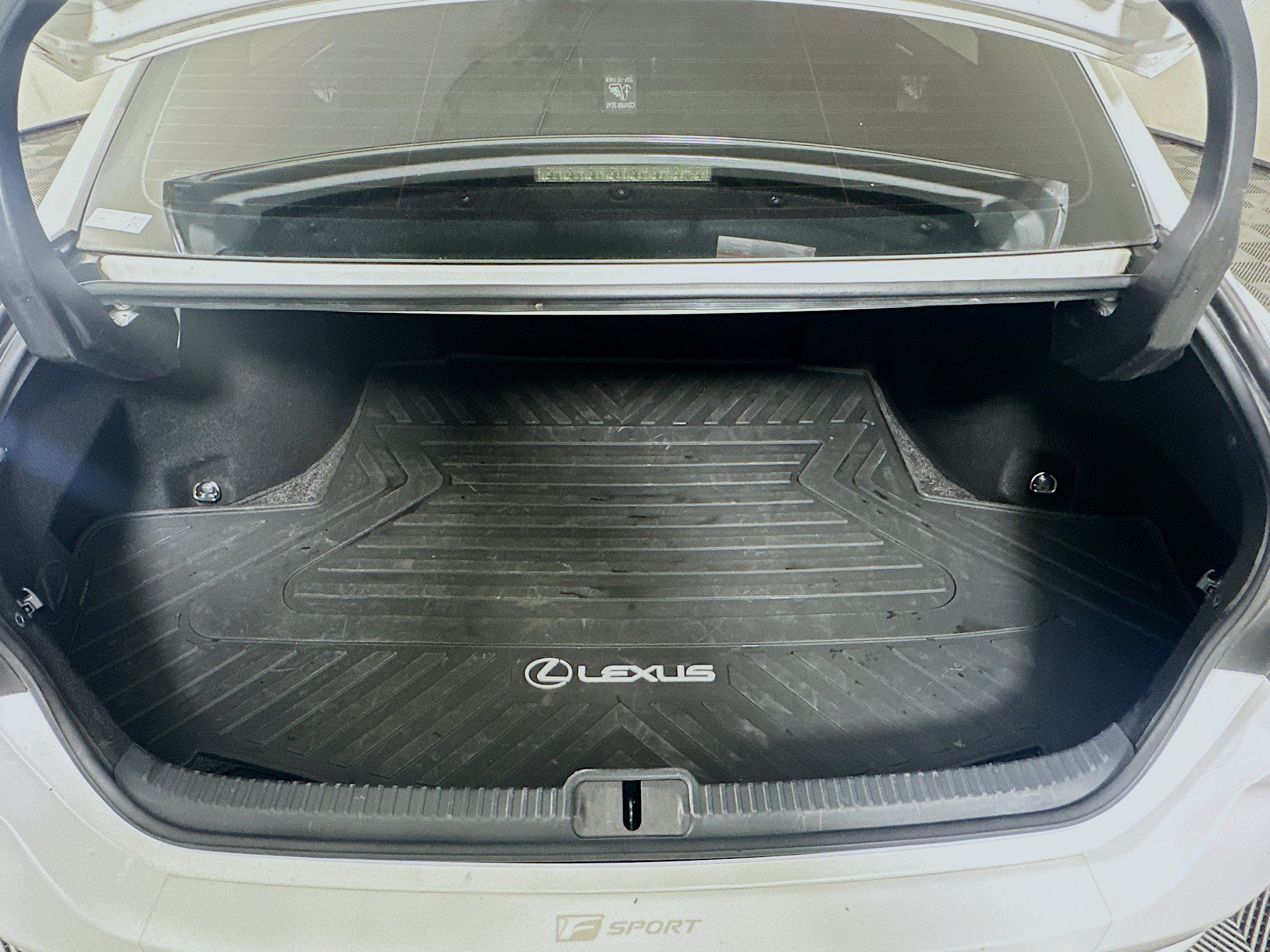 Used 2023 Lexus ES 350 F Sport w/ Accessory Package (Z2) FWD image 30