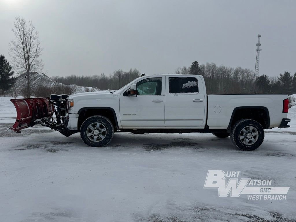 Used 2019 GMC Sierra 2500 SLT w/ Duramax Plus Package image 3
