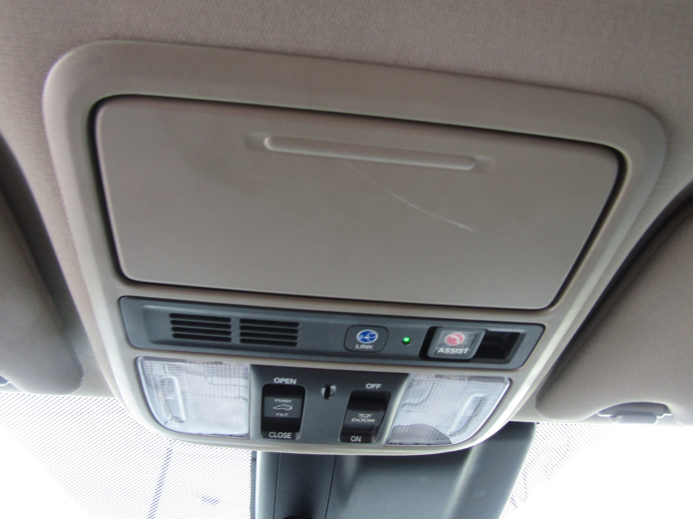 Used 2018 Honda Odyssey Touring image 40