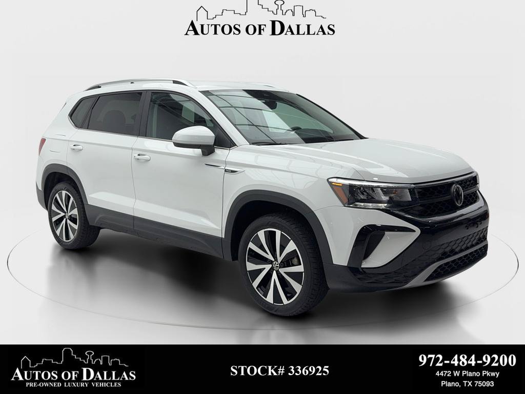 Used 2023 Volkswagen Taos SE FWD image 1