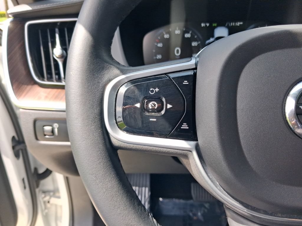 Used 2021 Volvo XC60 T5 Inscription w/ Advanced Package FWD image 19