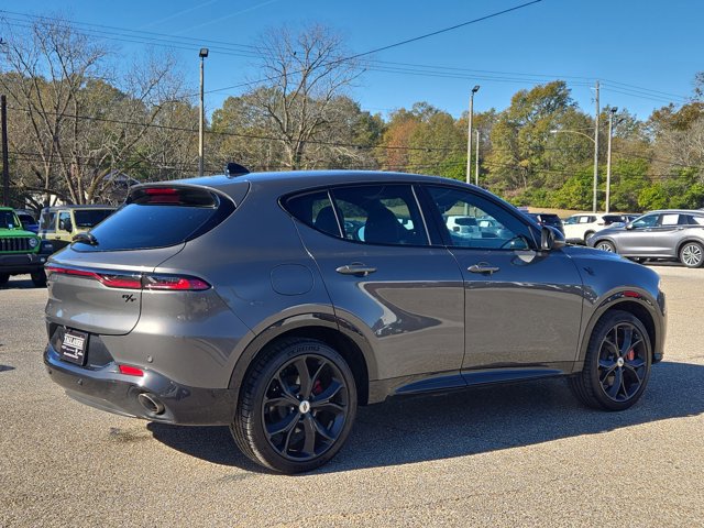 Used 2024 Dodge Hornet R/T image 6