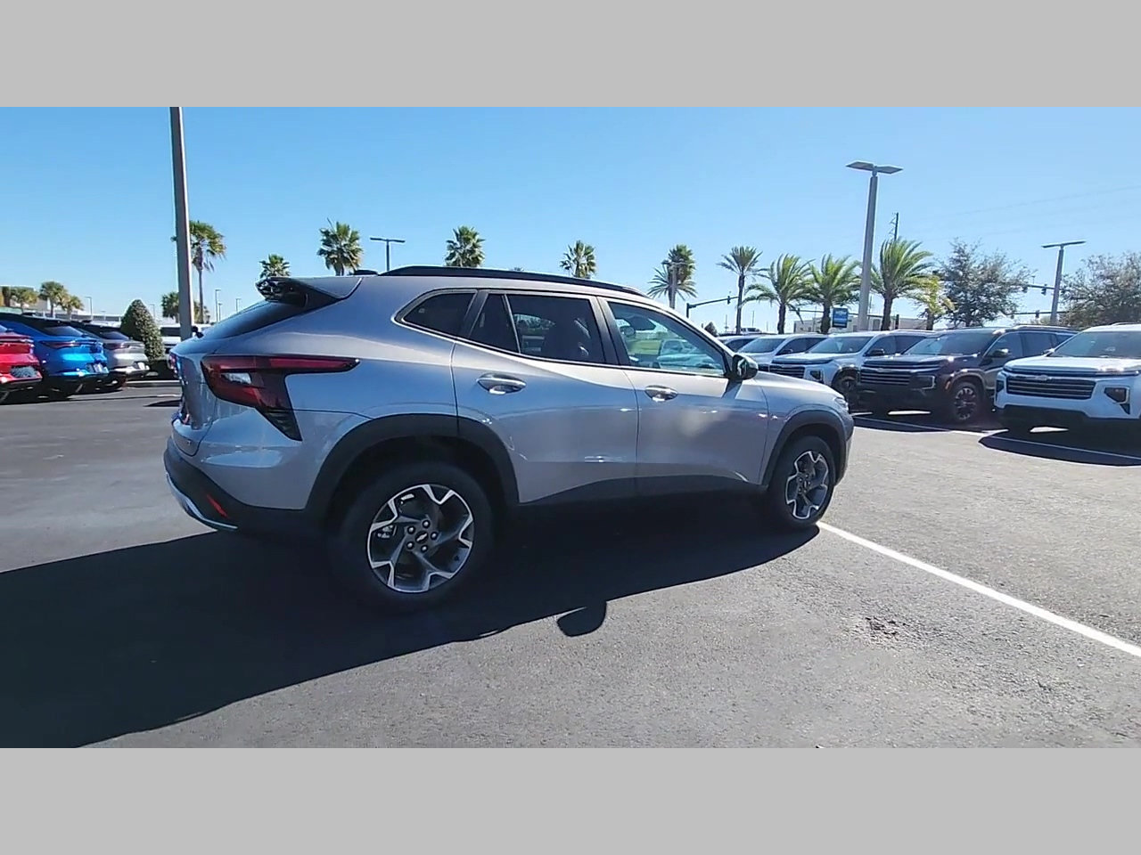 New 2026 Chevrolet Trax LT w/ Driver Confidence Package FWD image 23