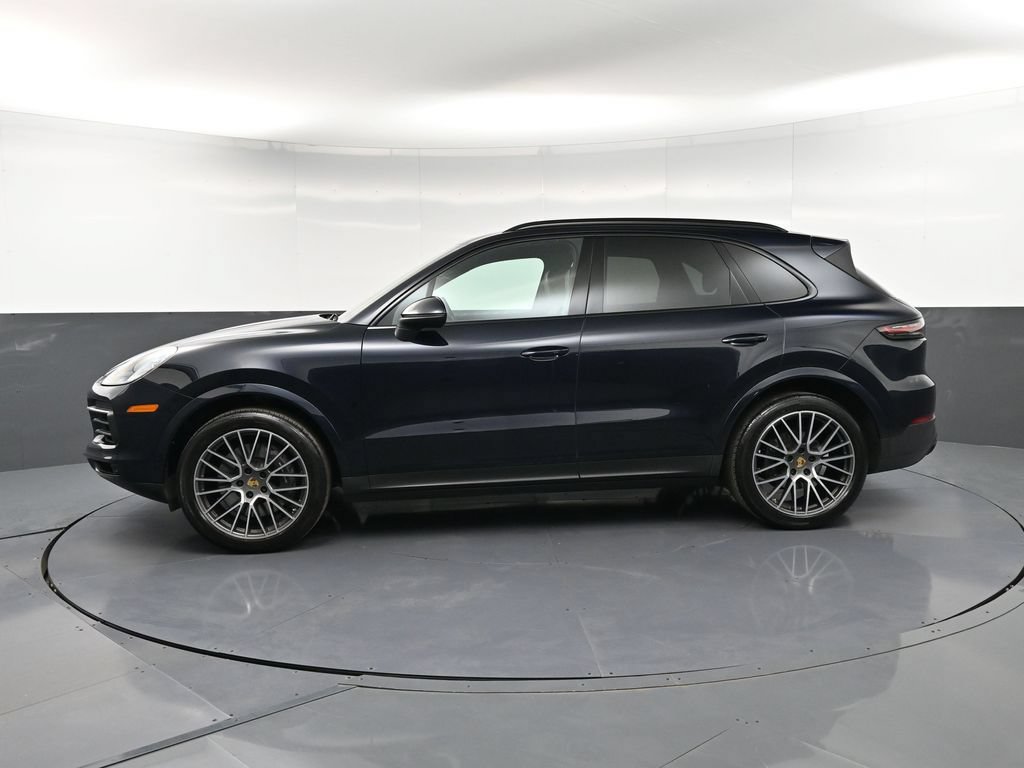 Certified 2022 Porsche Cayenne AWD/4WD image 2