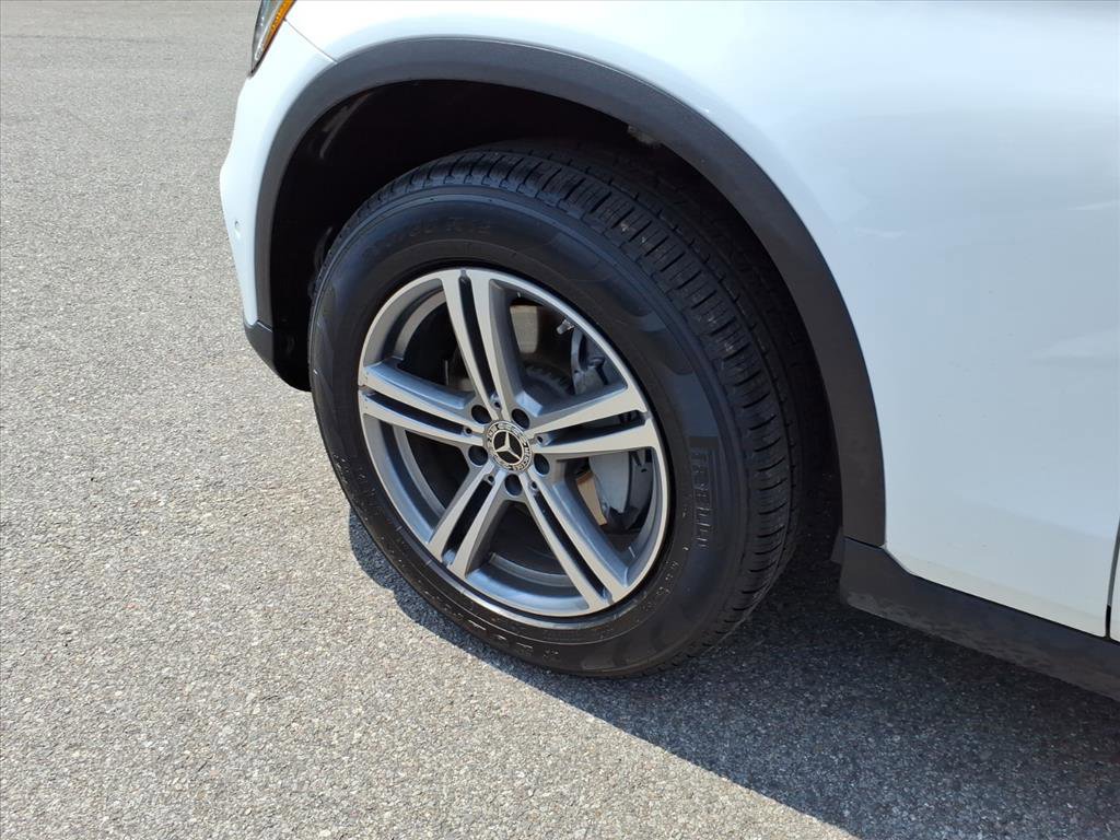 Certified 2022 Mercedes-Benz GLC 300 4MATIC image 9