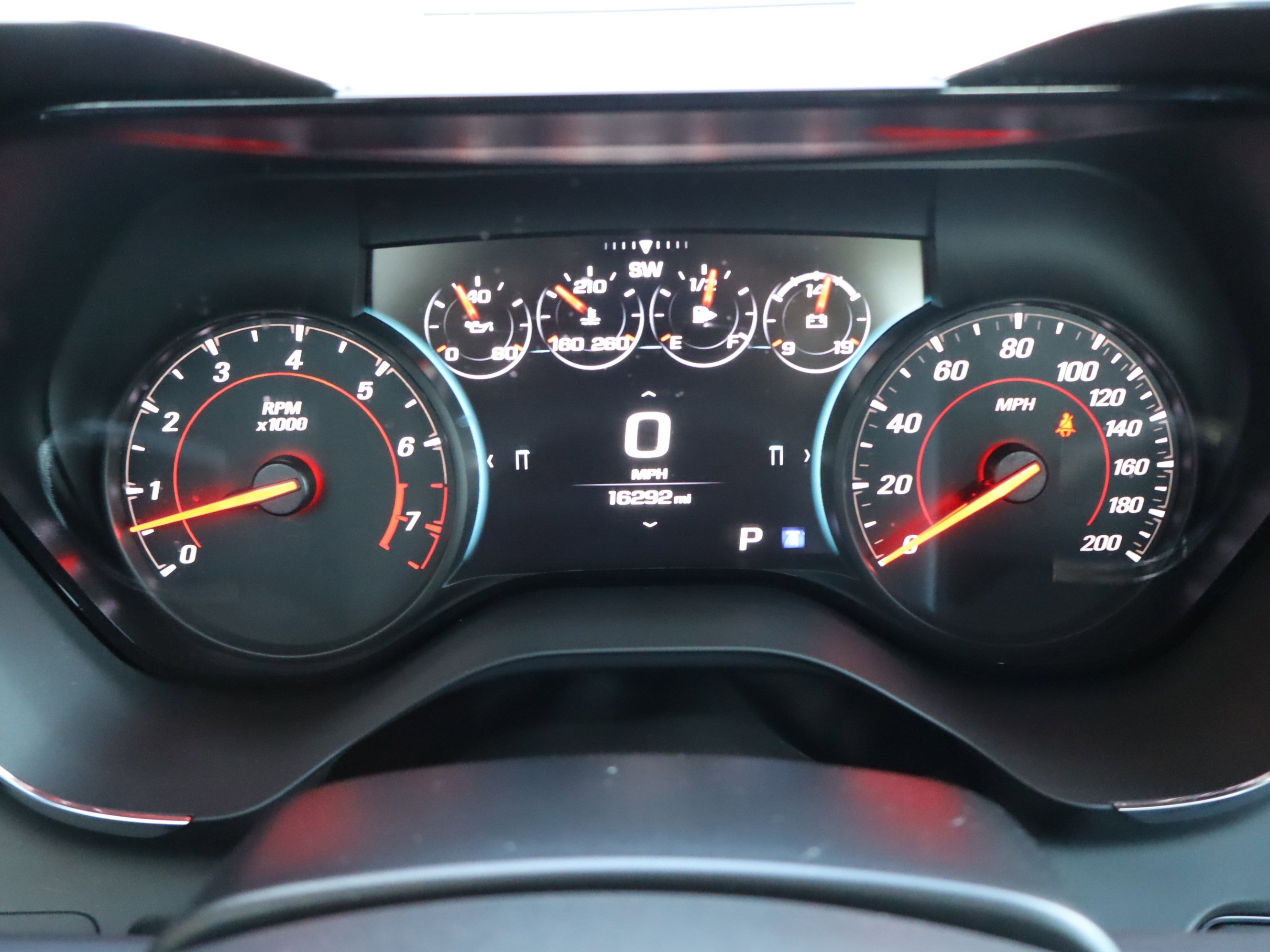 Used 2018 Chevrolet Camaro SS image 23