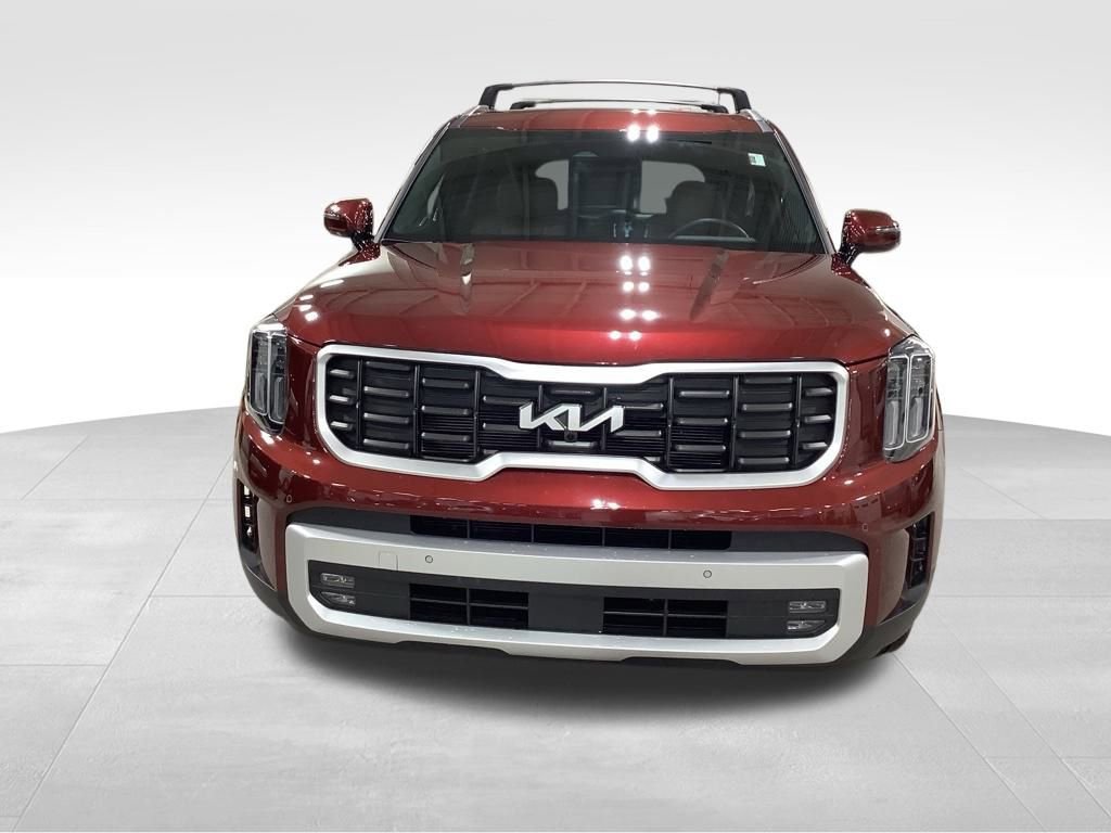 Certified 2024 Kia Telluride SX w/ Towing Package image 4