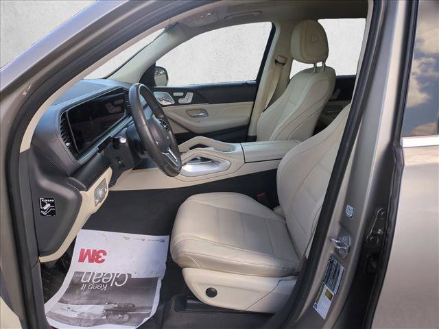 Used 2020 Mercedes-Benz GLS 450 4MATIC image 16