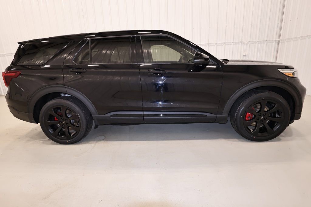 Certified 2022 Ford Explorer ST w/ Equipment Group 401A image 2