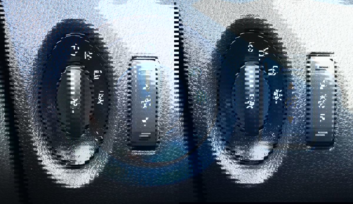 Used 2018 Ford Fiesta SE FWD image 40