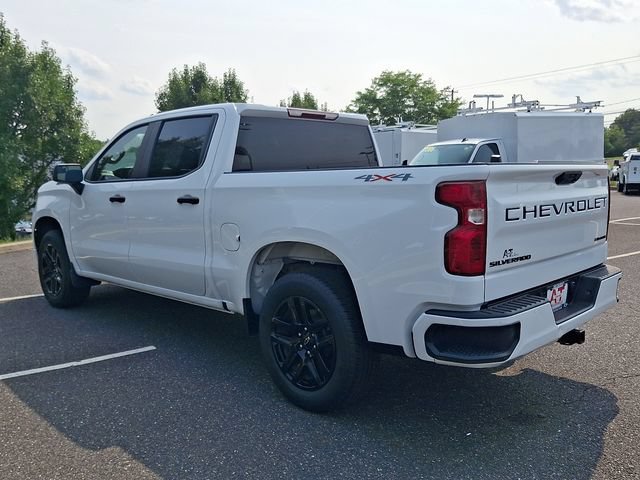 Used 2022 Chevrolet Silverado 1500 Custom w/ LPO, Dark Essentials Package AWD/4WD image 4