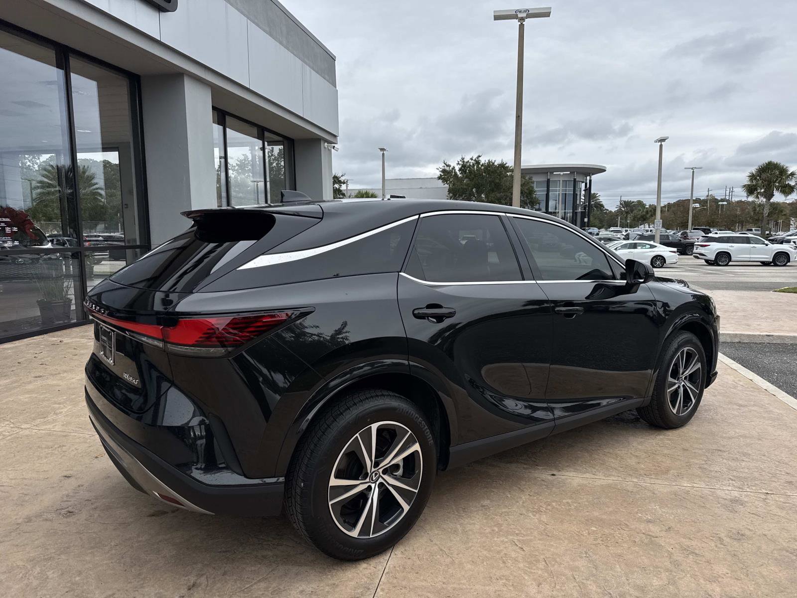 Certified 2024 Lexus RX 350 FWD image 3