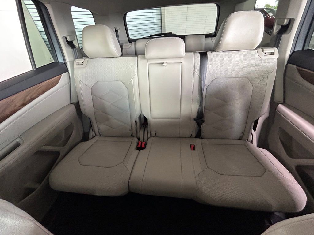 Used 2024 Volkswagen Atlas SE image 13