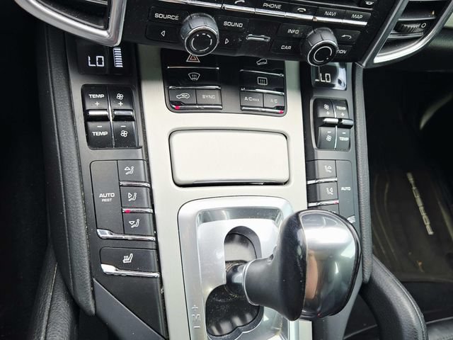 Used 2014 Porsche Cayenne GTS AWD/4WD image 16