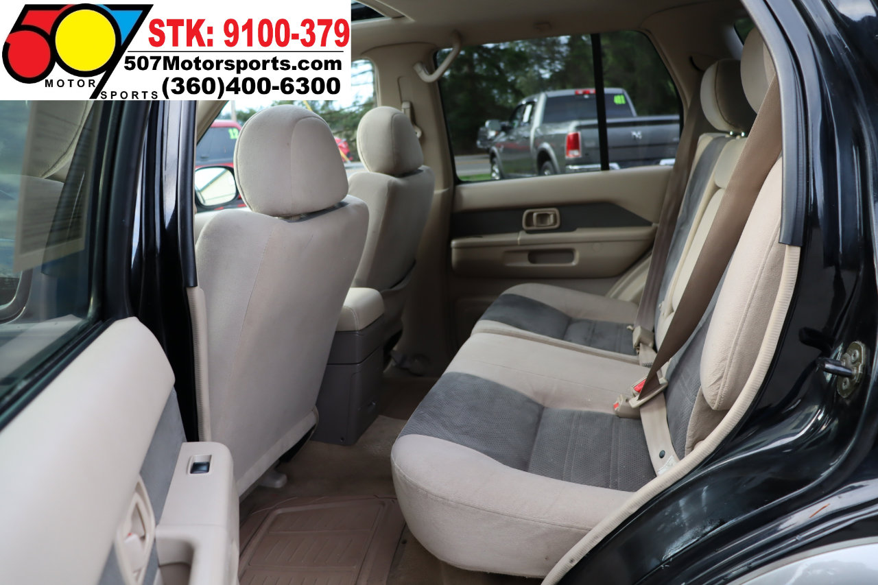 Used 2001 Nissan Pathfinder SE image 13