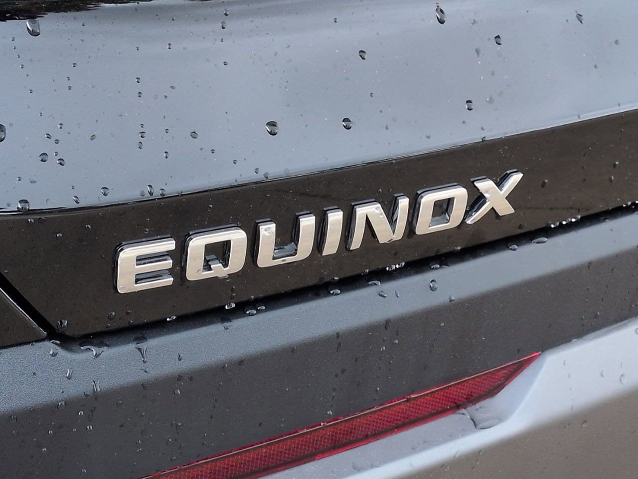 New 2026 Chevrolet Equinox LT w/ Safety and Technology Package FWD image 6
