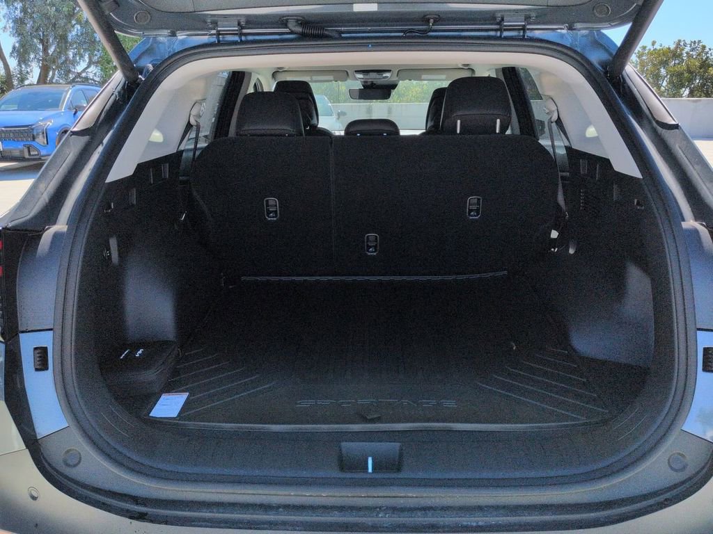 New 2026 Kia Sportage EX image 26