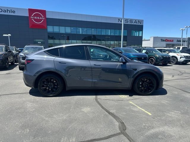 Used 2020 Tesla Model Y Long Range AWD/4WD image 13