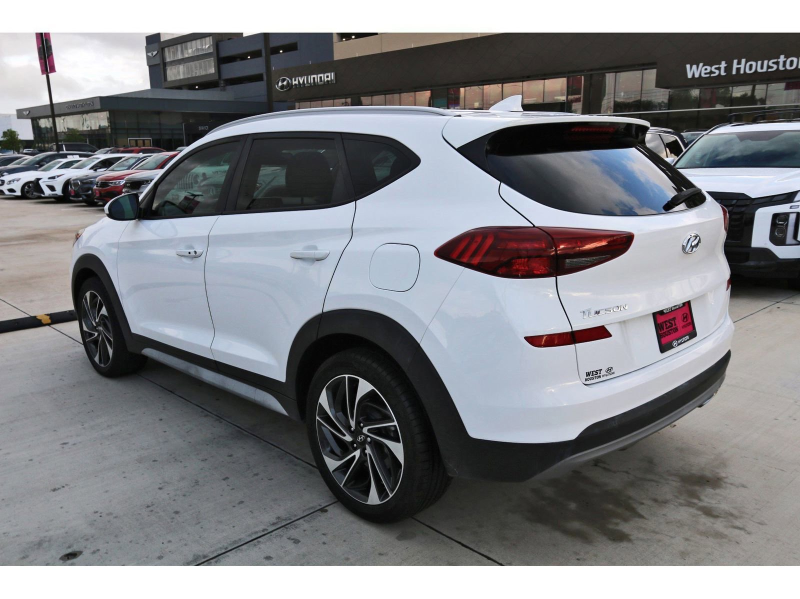 Used 2019 Hyundai Tucson Sport w/ Cargo Package FWD image 6