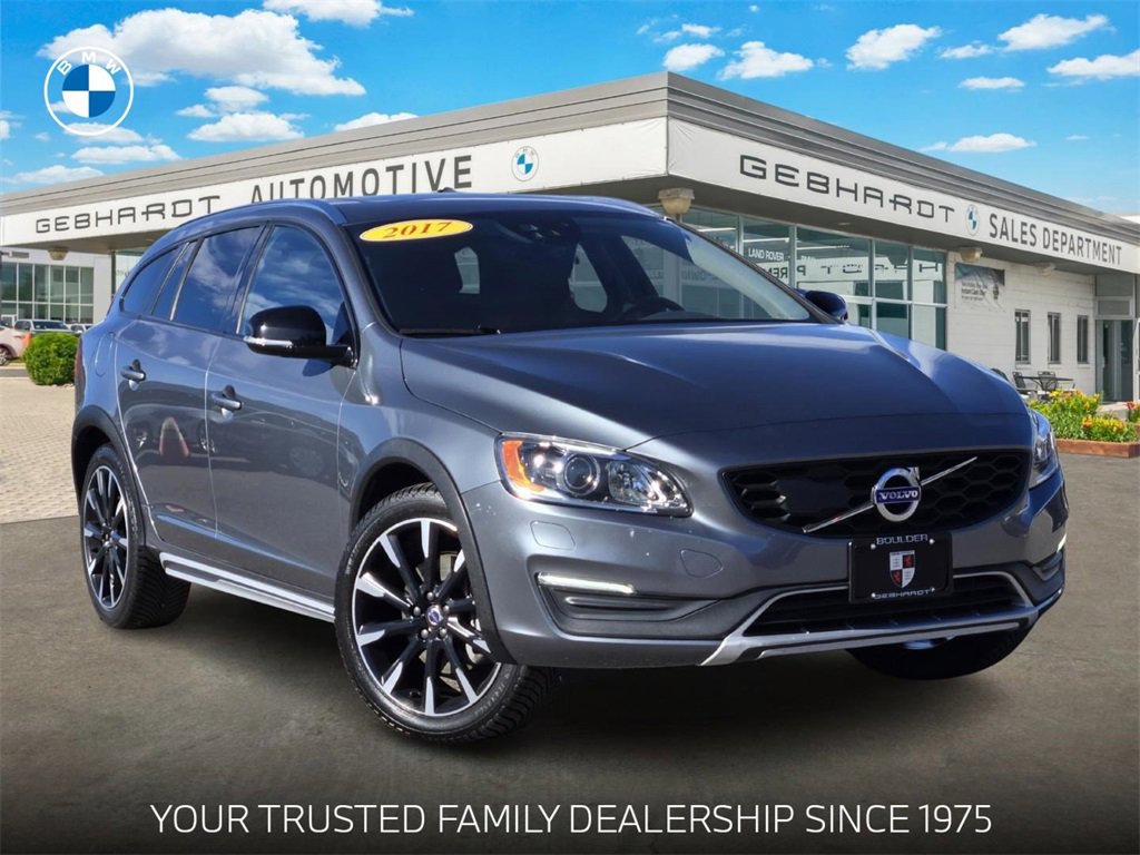 Used 2017 Volvo V60 T5 Cross Country Platinum