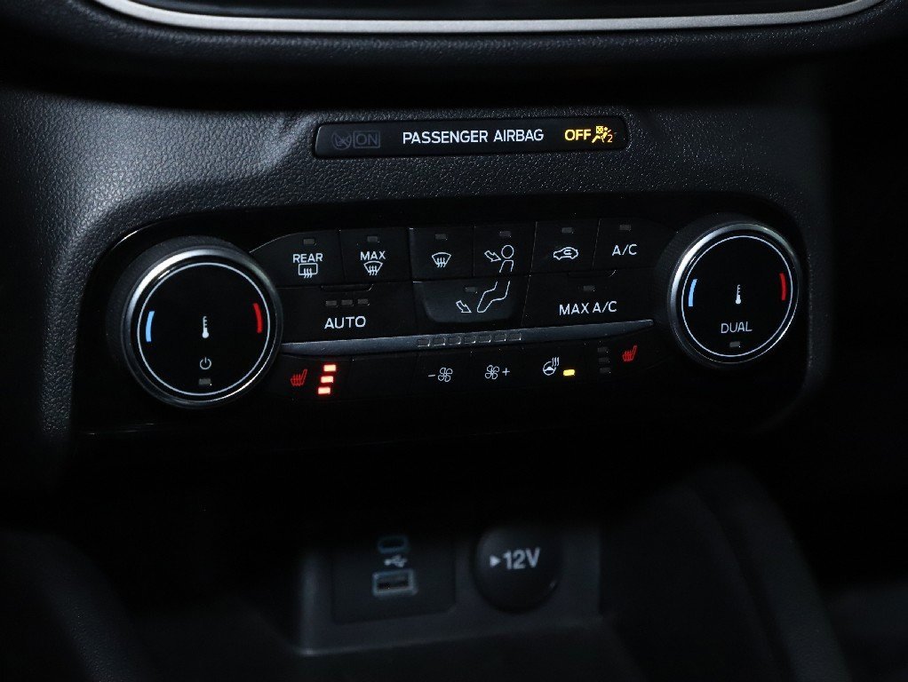 Used 2022 Ford Escape SEL image 24