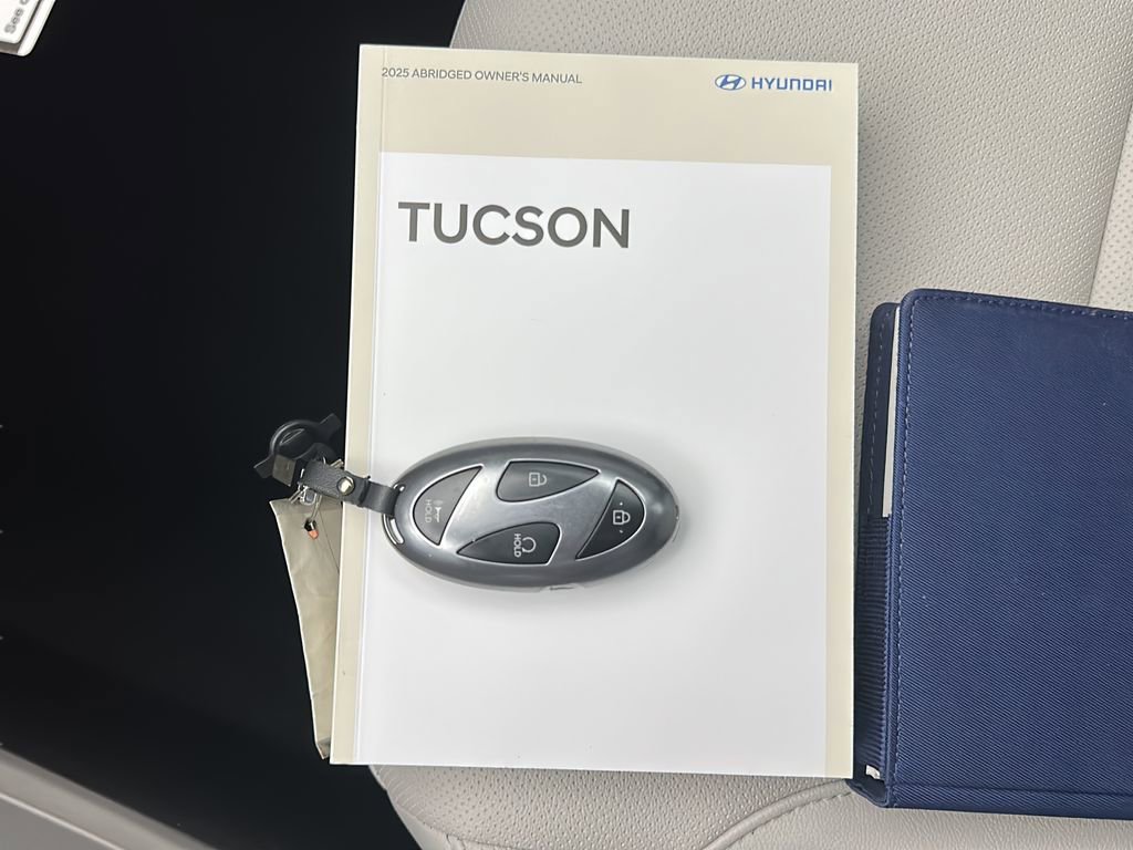 Certified 2025 Hyundai Tucson SEL image 29