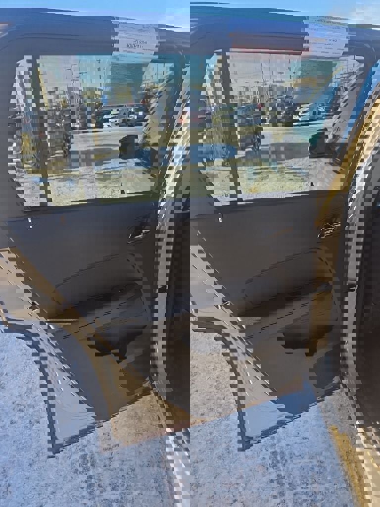 Used 2010 GMC Terrain SLE image 22