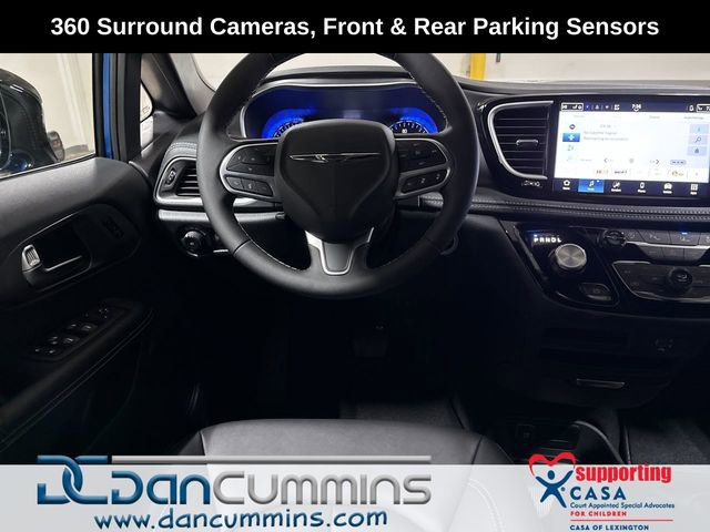 New 2026 Chrysler Pacifica Select AWD/4WD image 11