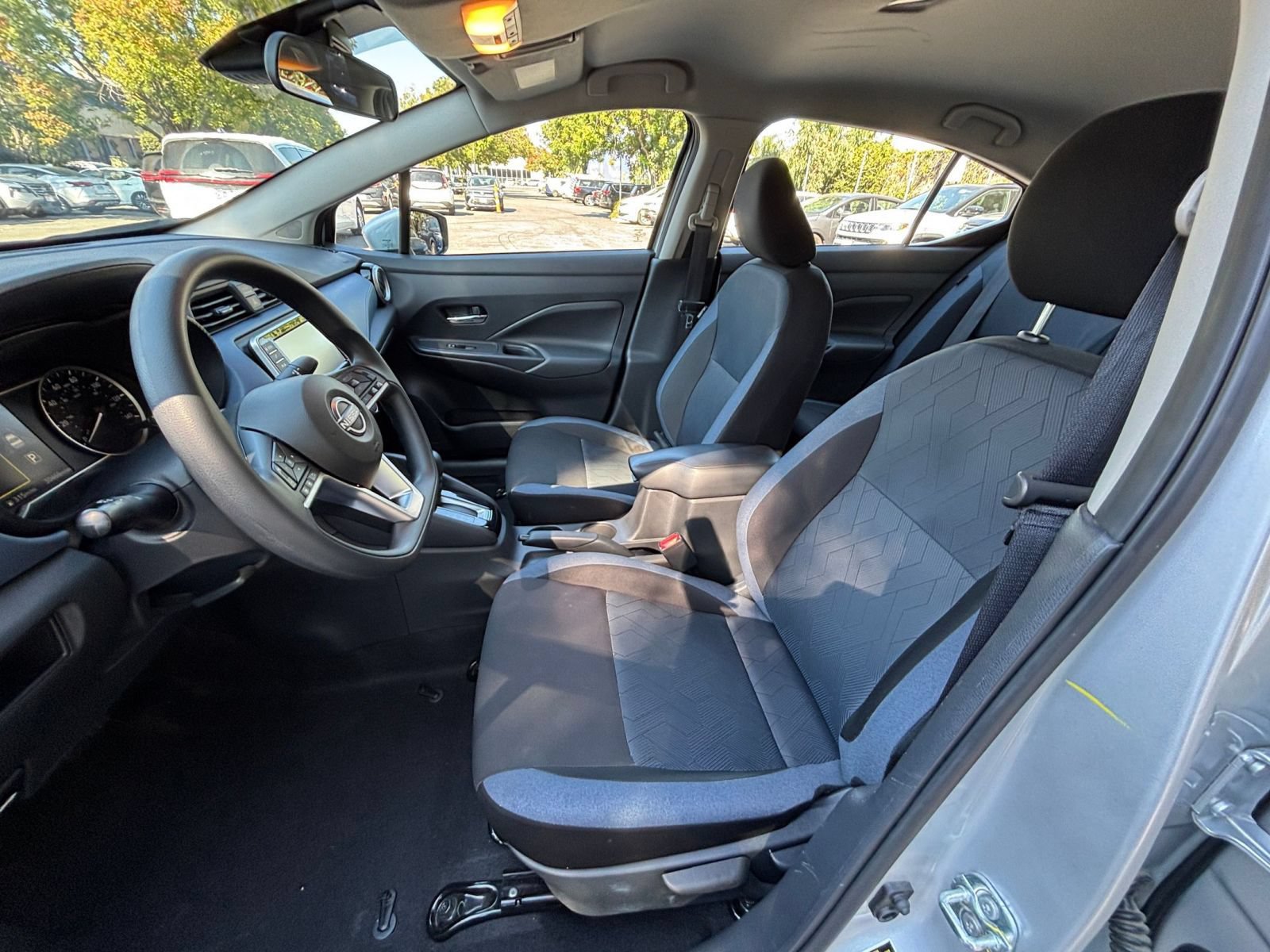 Used 2025 Nissan Versa SV FWD image 24