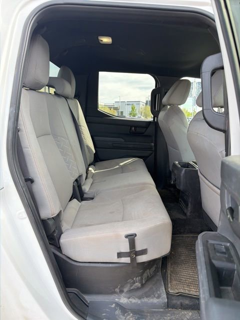 Used 2024 Toyota Tacoma SR5 AWD/4WD image 9