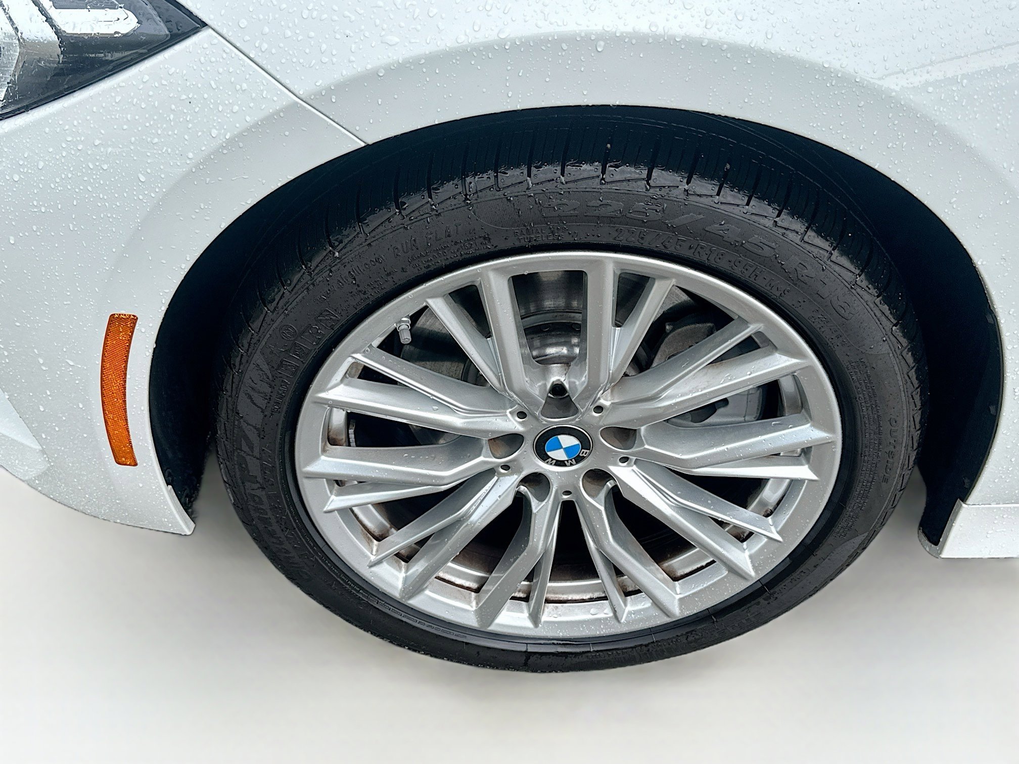 Certified 2024 BMW 330i Sedan w/ Convenience Package RWD image 33