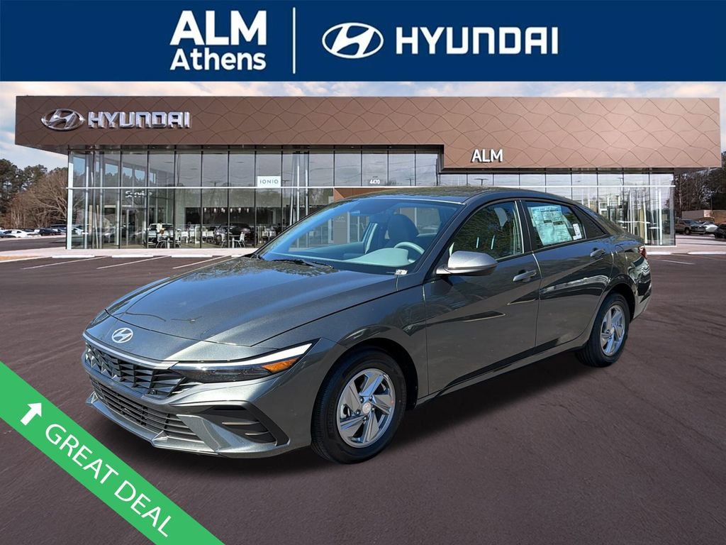 New 2026 Hyundai Elantra SE