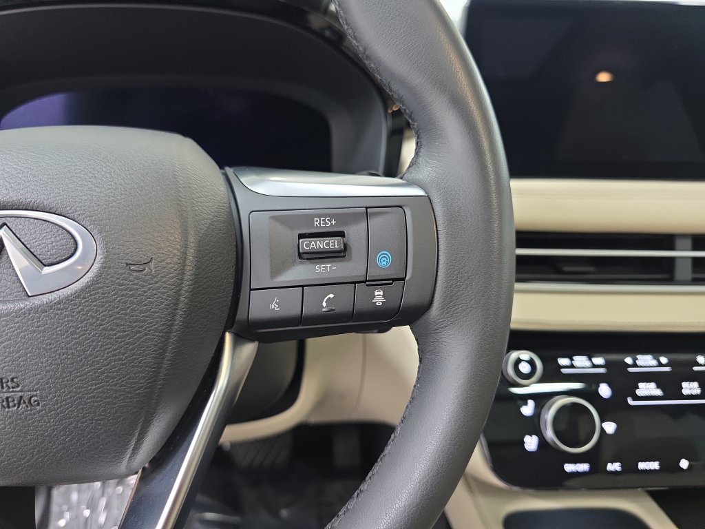 Certified 2024 INFINITI QX60 Luxe w/ Performance Audio Package AWD/4WD image 15