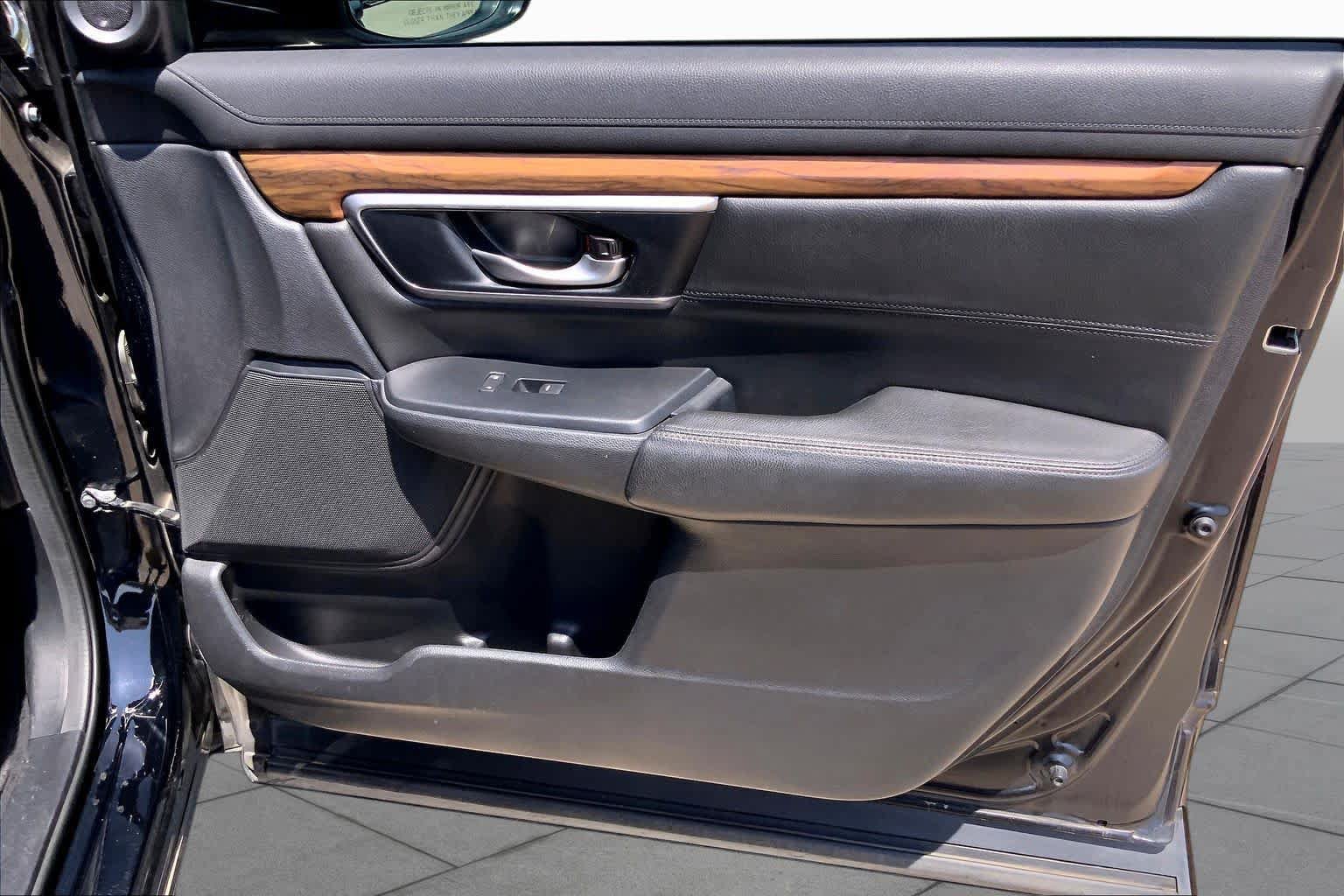 Used 2018 Honda CR-V EX image 21