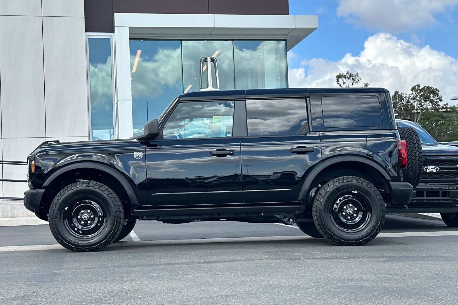 New 2026 Ford Bronco Big Bend image 6