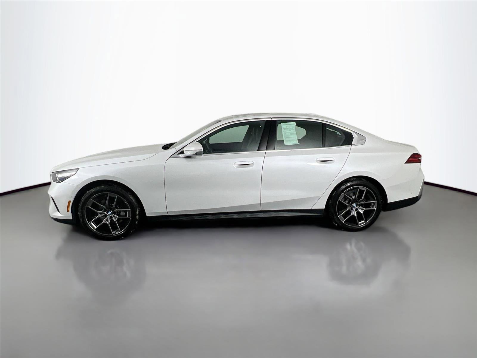 Certified 2026 BMW 530i xDrive w/ Premium Package image 3