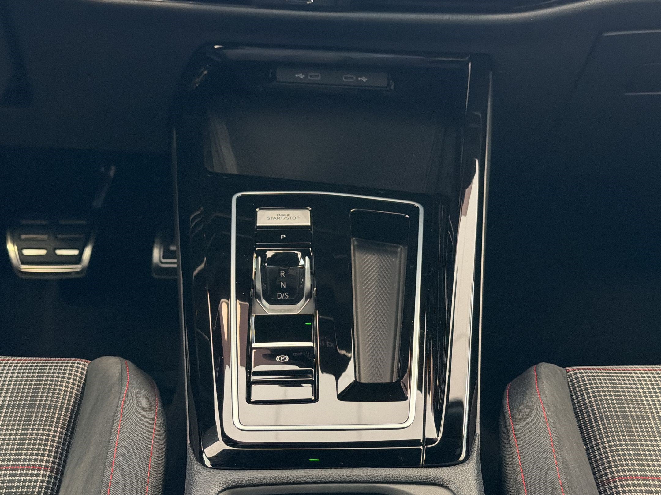 New 2026 Volkswagen Golf S FWD image 19