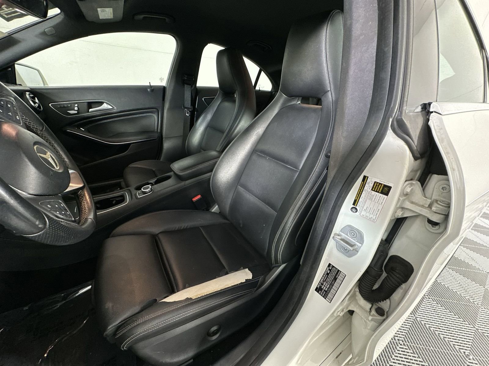 Used 2018 Mercedes-Benz CLA 250 image 11