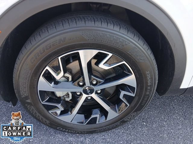 Used 2023 Kia Sportage EX FWD image 2