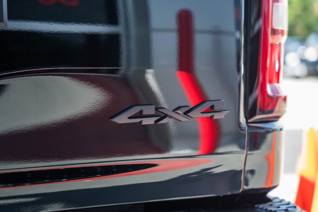 New 2026 RAM 1500 Laramie AWD/4WD image 9