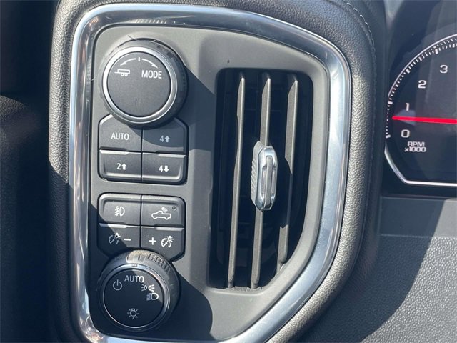 Used 2021 Chevrolet Silverado 1500 LT Trail Boss w/ Bed Protection Package image 23