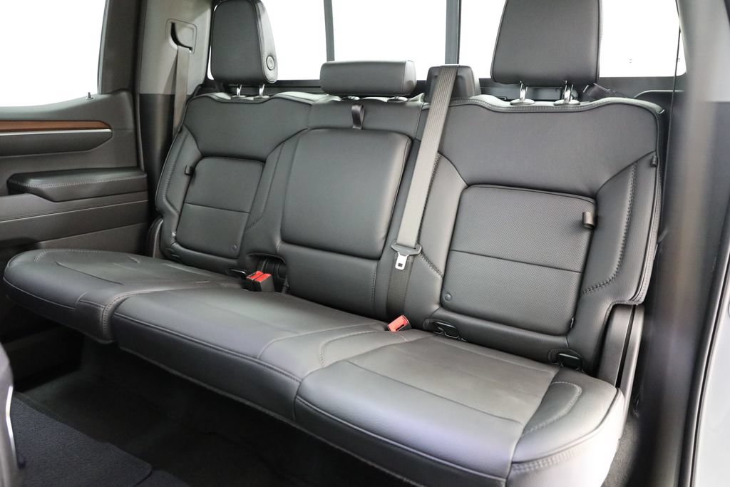 Used 2025 GMC Sierra 1500 Denali AWD/4WD image 14