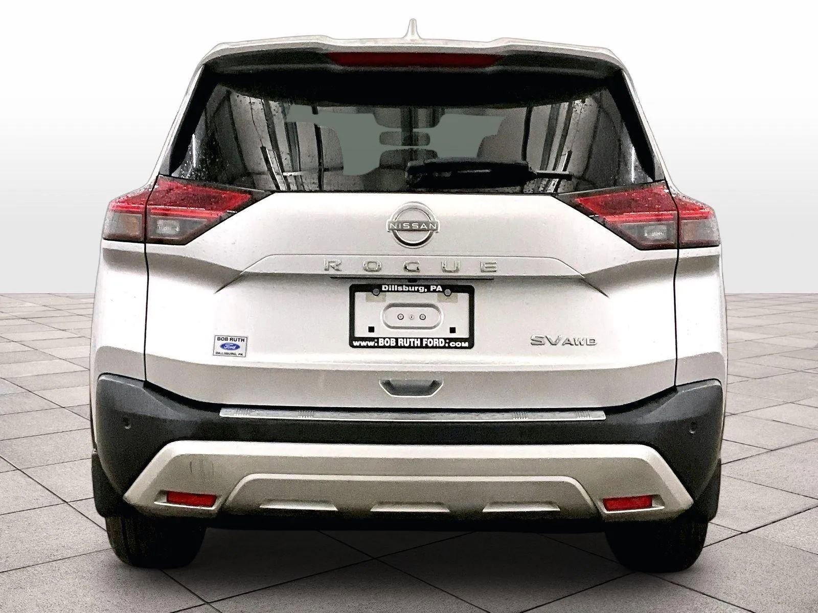 Used 2023 Nissan Rogue SV image 4