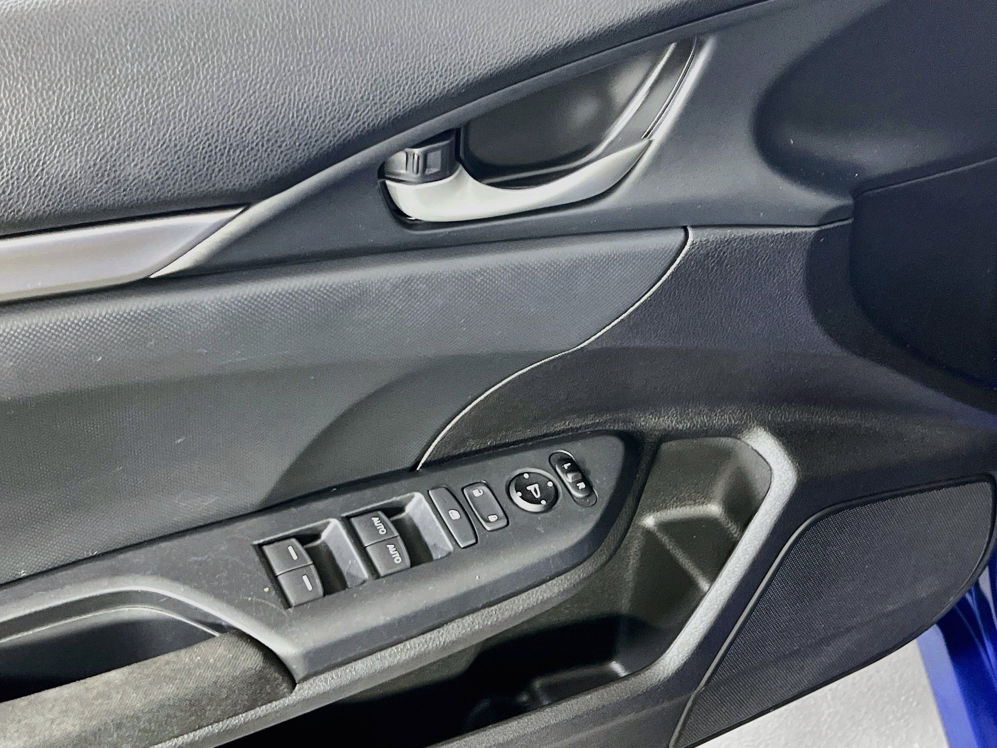 Used 2018 Honda Civic LX image 17