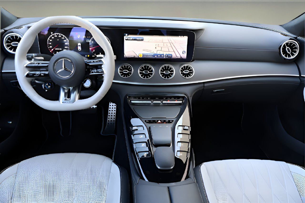 Used 2024 Mercedes-Benz AMG GT 63 image 14