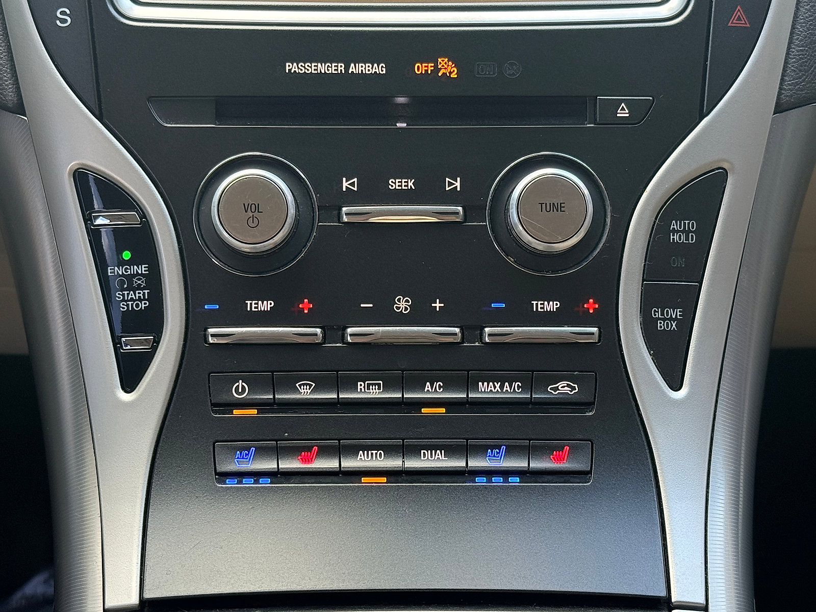 Used 2017 Lincoln MKX Reserve w/ Luxury Package AWD/4WD image 14