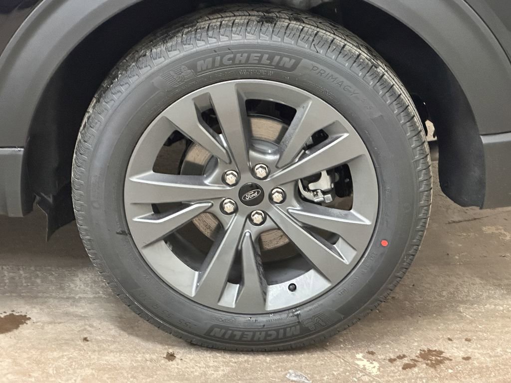New 2026 Ford Explorer Active w/ Active Comfort Package image 43