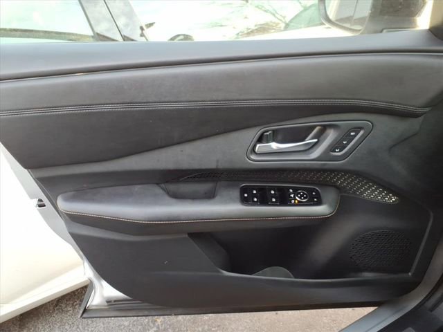 Certified 2023 Nissan Ariya AWD image 21